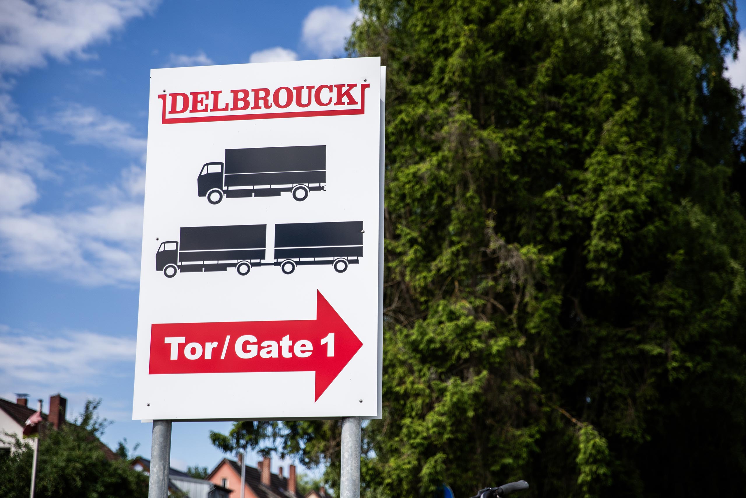 Schild Anlieferung Delbrouck